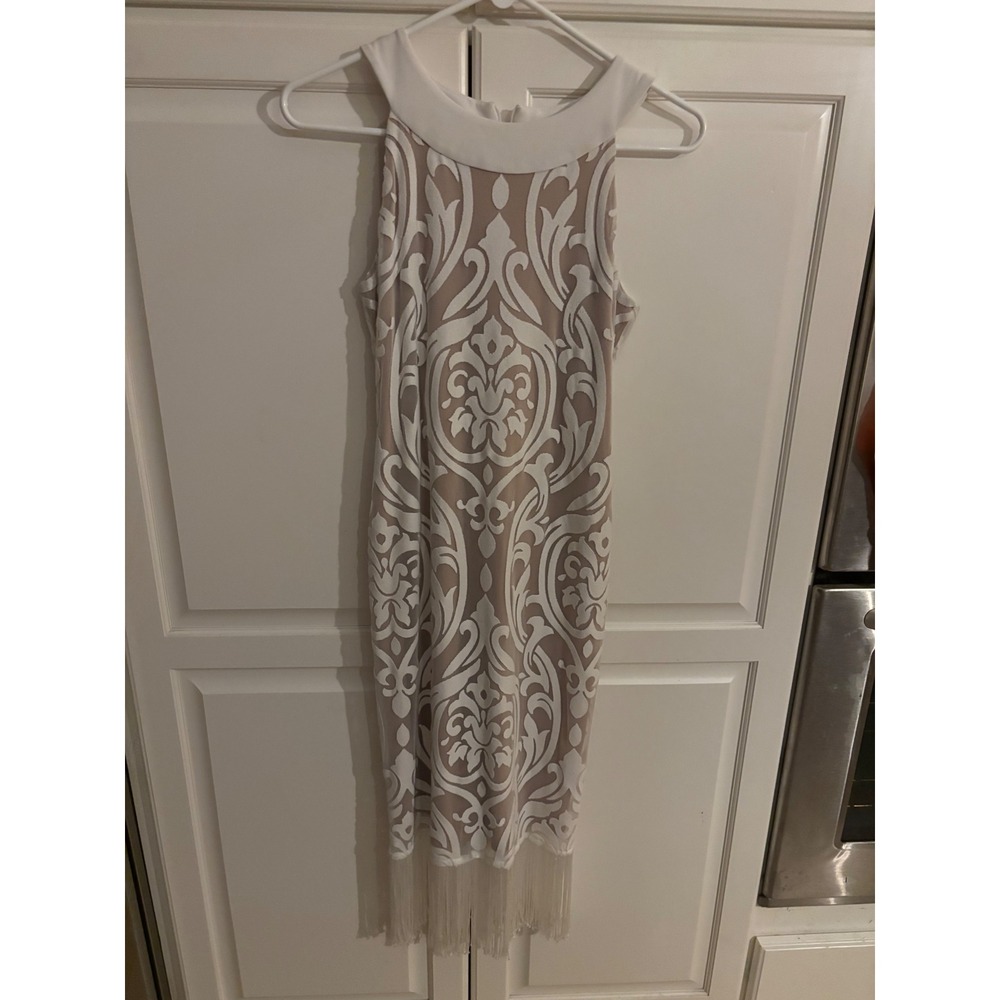 Joseph‎ Ribkoff Dress White Beige Sleeveless Fringe Damask Cocktail